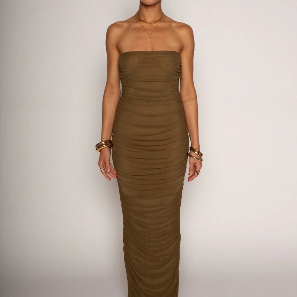 Elegant Strapless Brown Dress